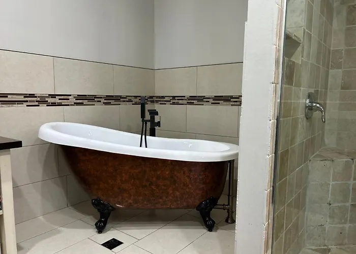 Lavish Near & Downtown #2 Apartment Chicago